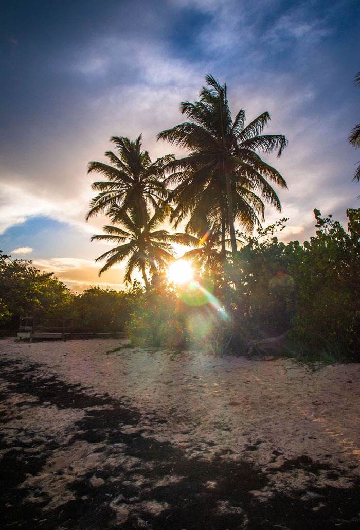 plage bois jolan sunset